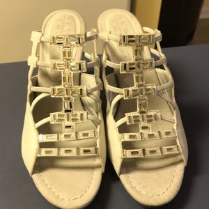 Dressy White suede/silver shoes